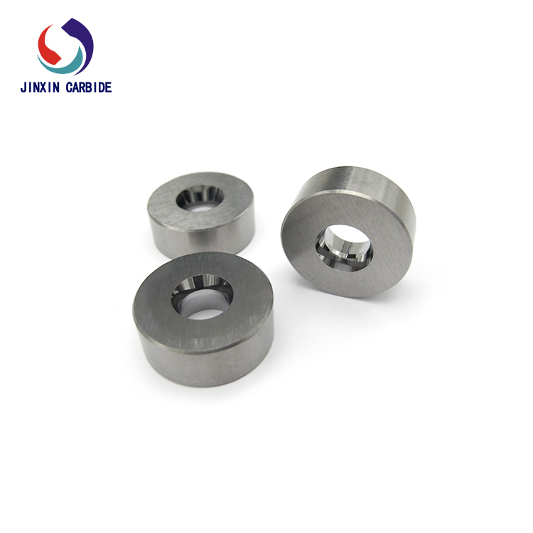 لماذا تختار كربيد التنجستن لختم مواد القالب؟